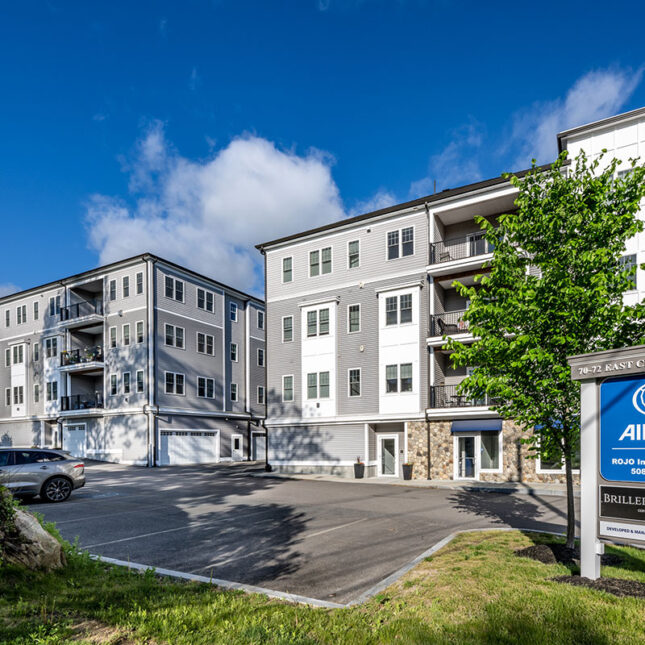 70-72 East Central St, Franklin, MA